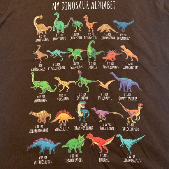 Women’s size 3X dinosaur T-shirt - Picture 2 of 5